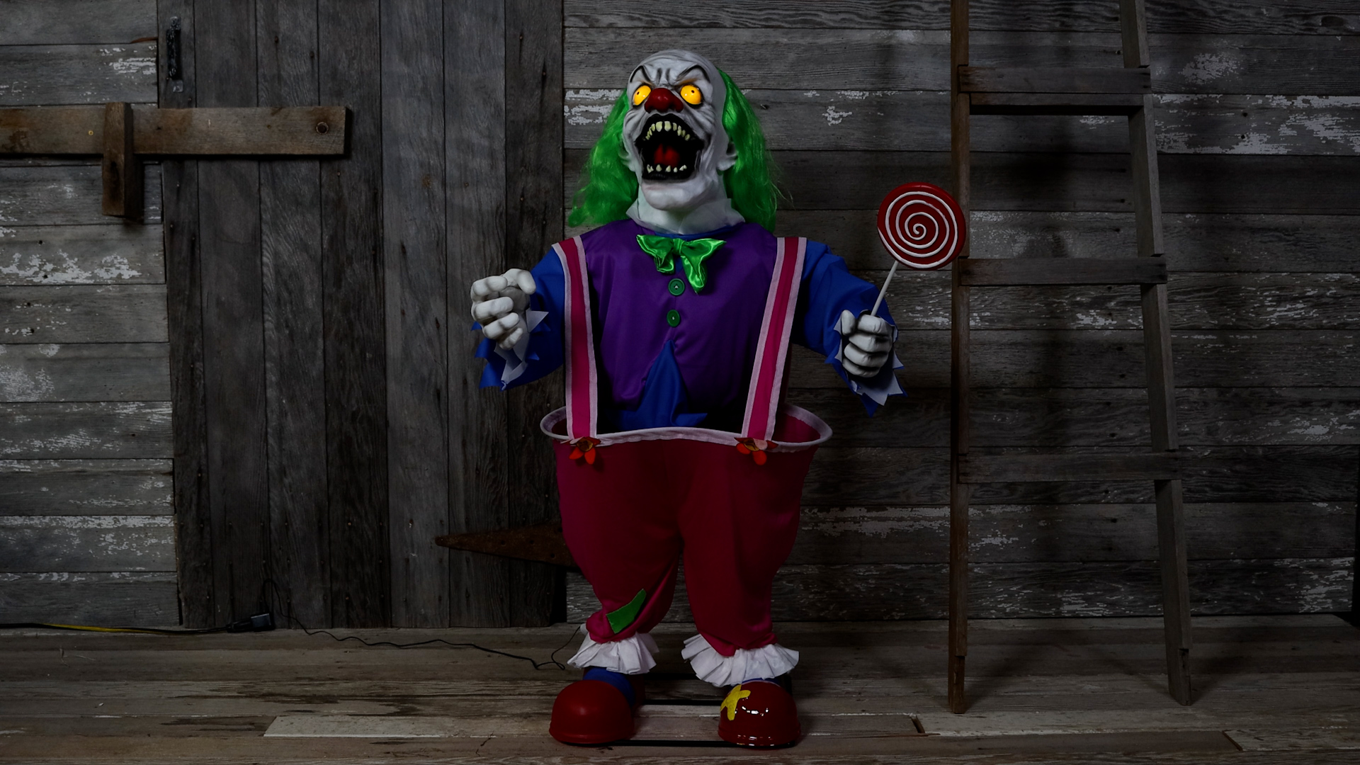 FUN4139 Crazy Killer Clown Animatronic